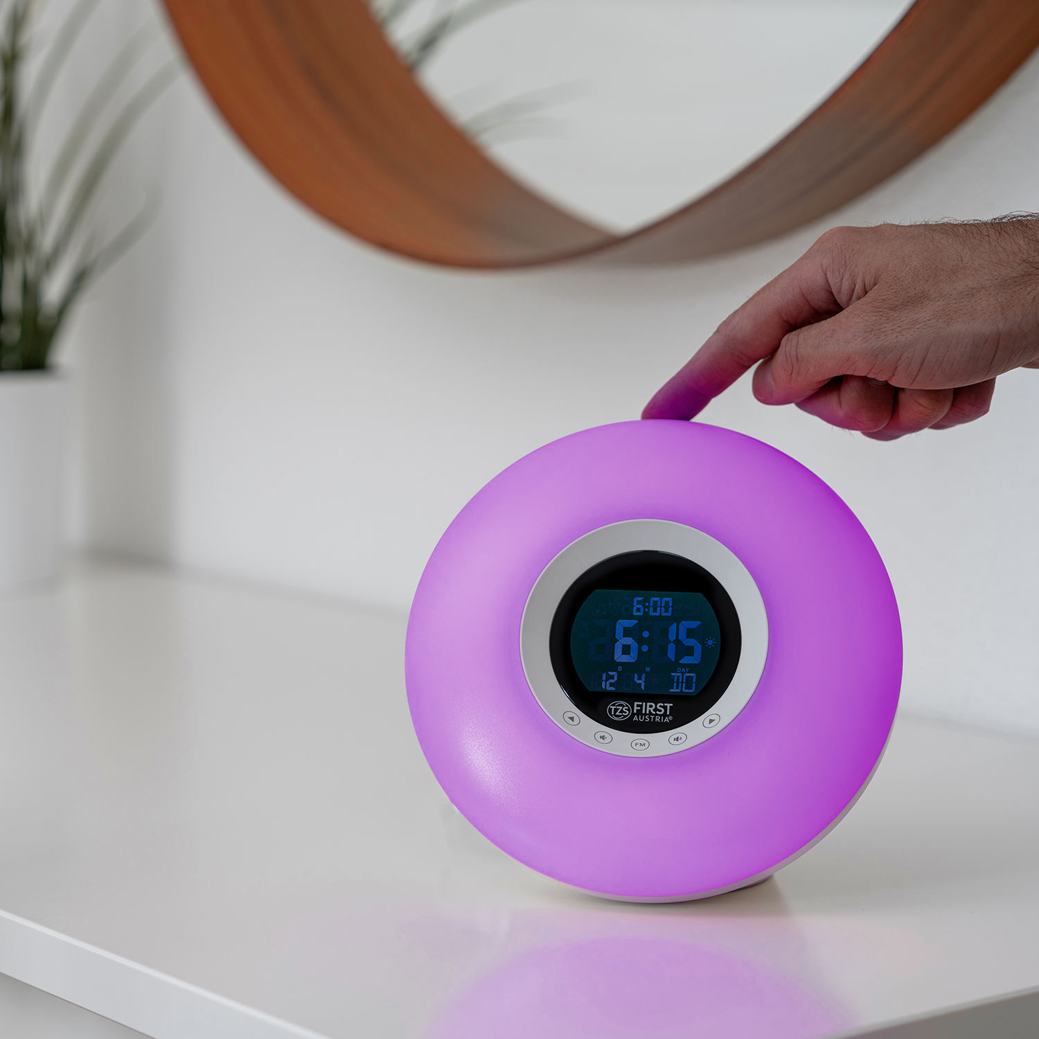 Light alarm clock with radio wakeup light 8colour light FA24191