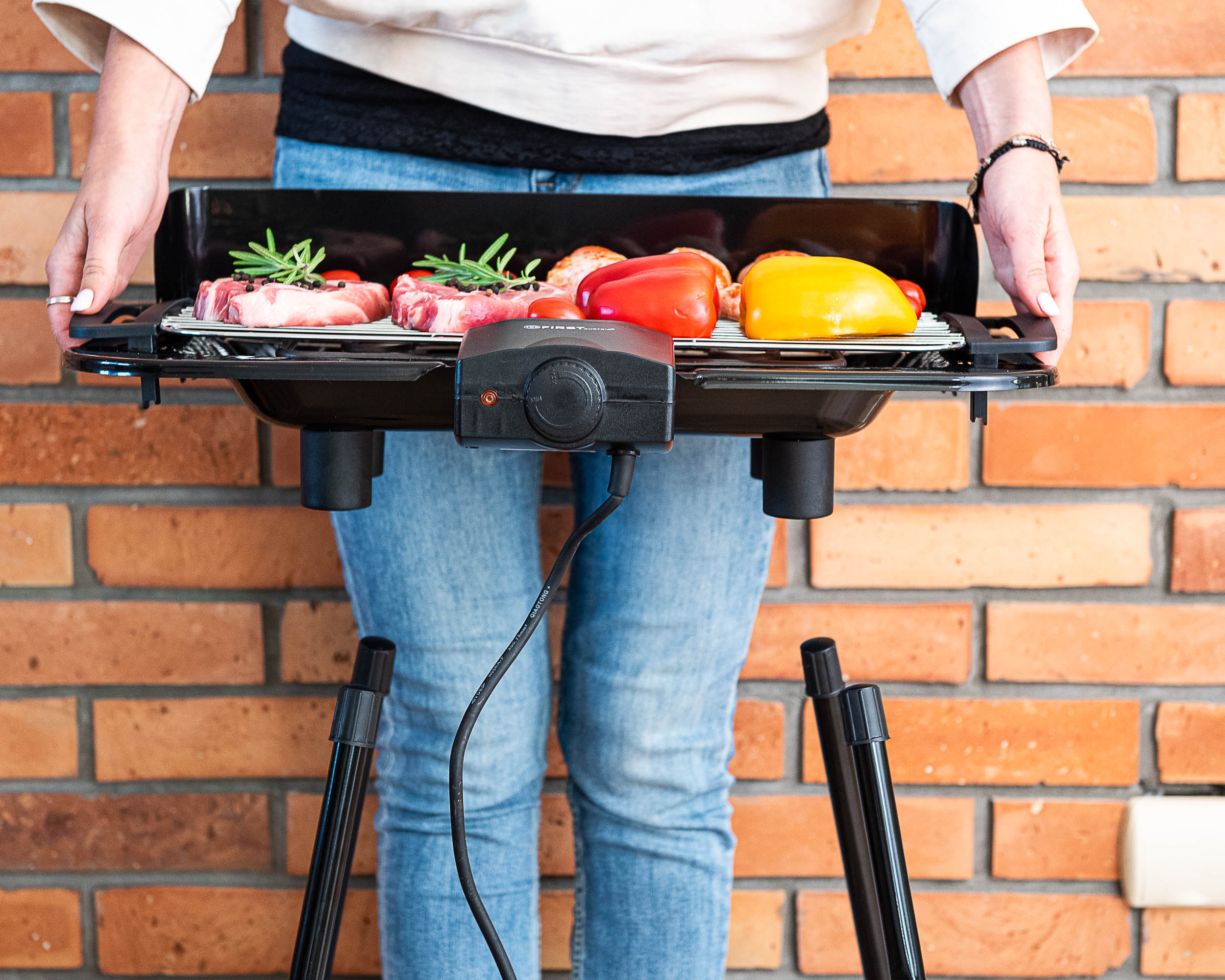 Standing grill | 2000 watts