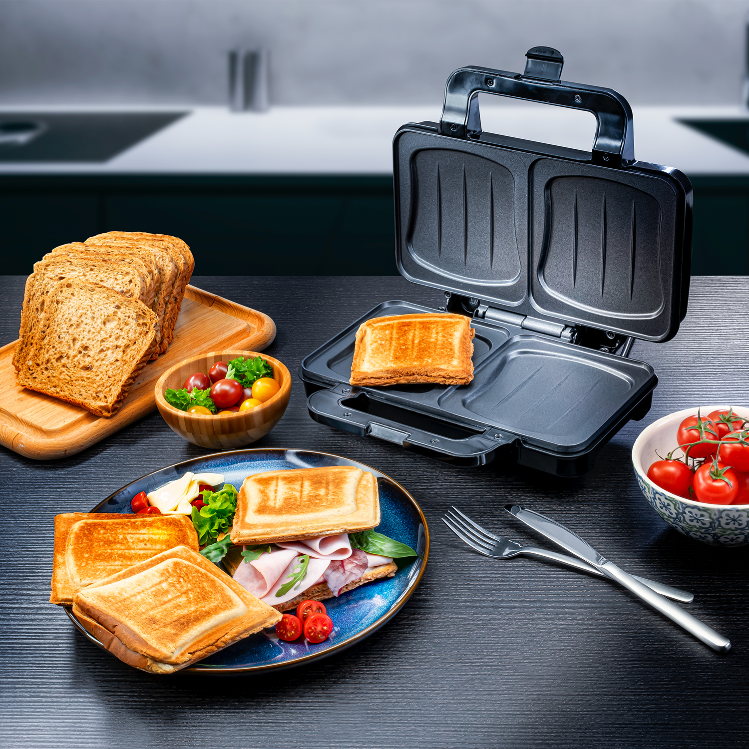 Sandwich Maker 900 watts | XL plates
